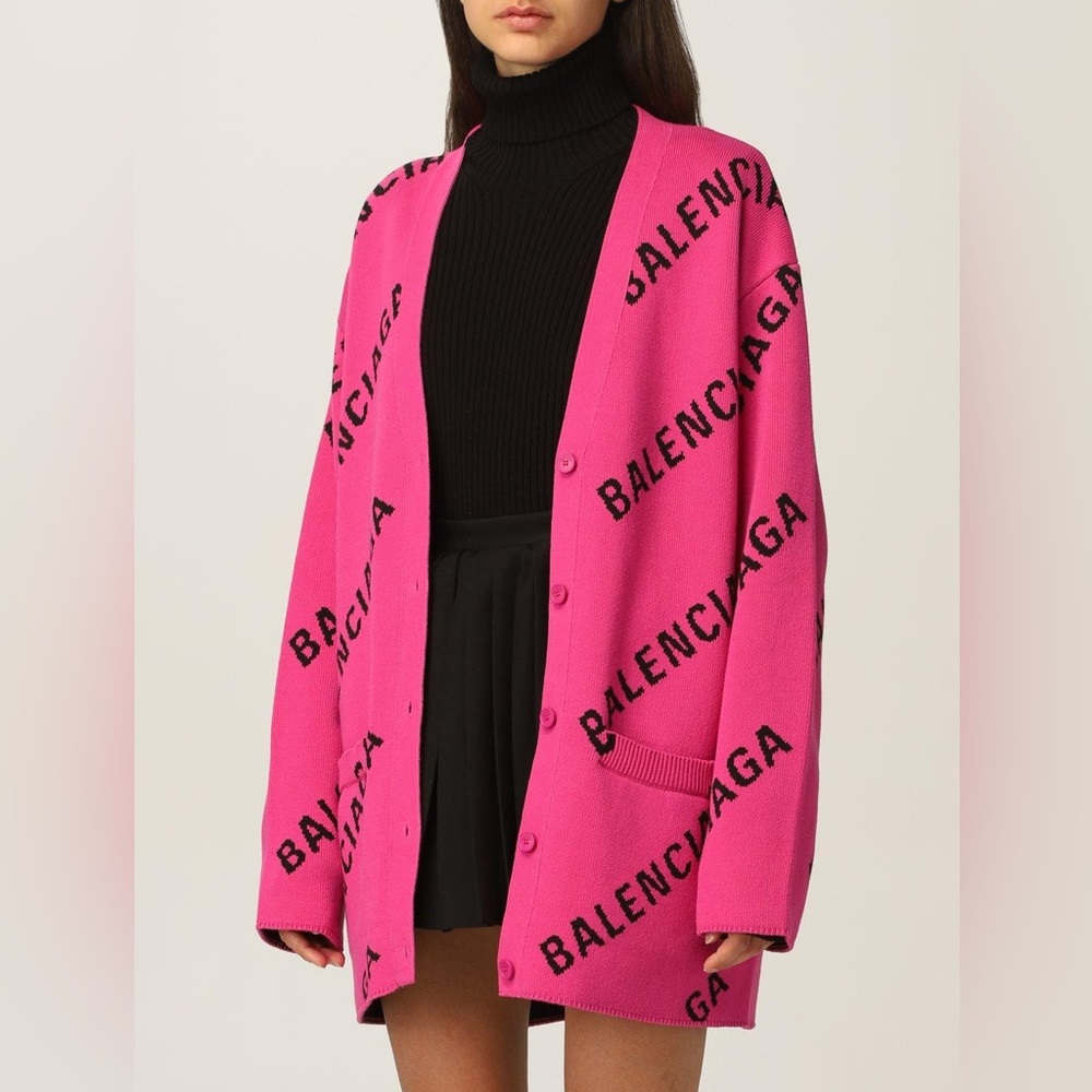Balenciaga All over instarsia-knit logo pink/black cardigan -xs / s